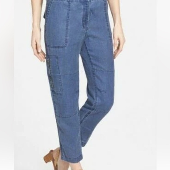 Tommy Bahama Blue Washed Linen Cargo Cropped Pants. Front, Back Pockets, Zipper - Picture 9 of 11